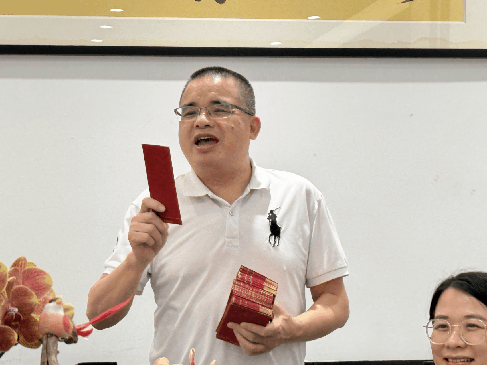 wndweb/uploads/20260225/177200905596086513.gif 派红包.gif