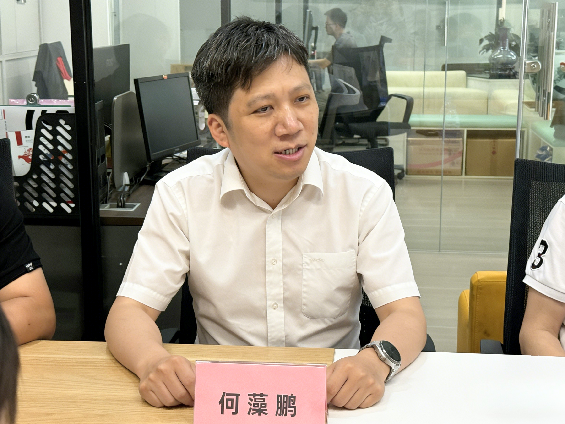 wndweb/uploads/20260402/177511390258006013.png 乐从医院何藻鹏.png